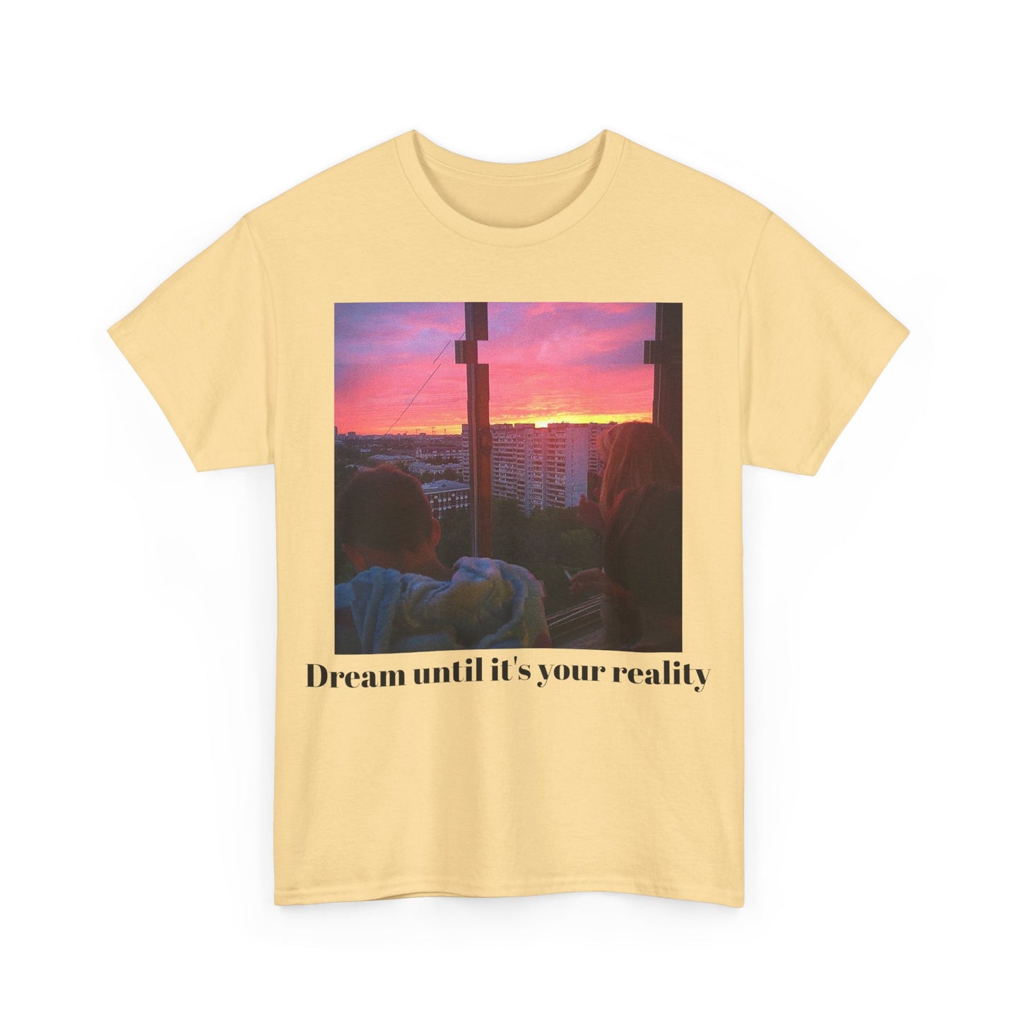 'Dream' Graphic Tee